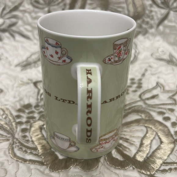 Harrods - Harrods Ltd, tea and breakfast services - Picture 2 of 5